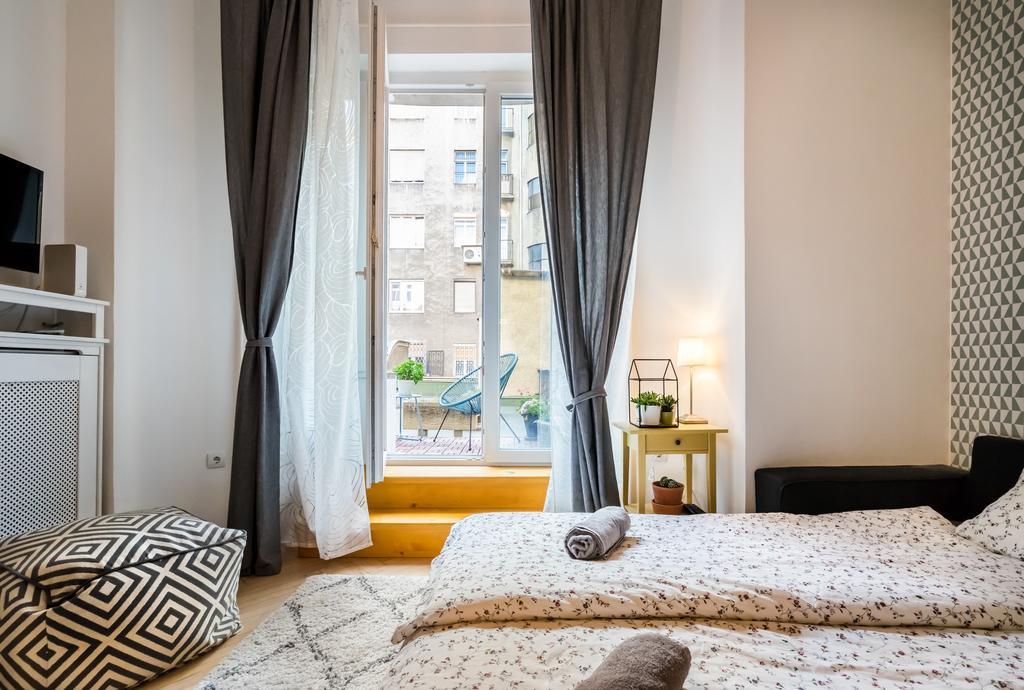 Bpr Charming Design Apartment With Balcony, A/C Boedapest Buitenkant foto
